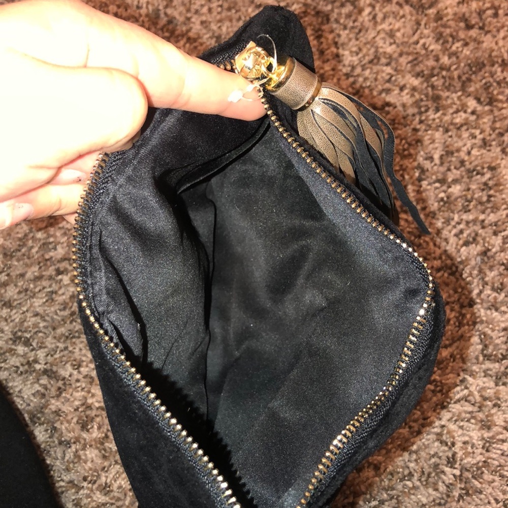 Merona Clutch - Picture 5 of 5